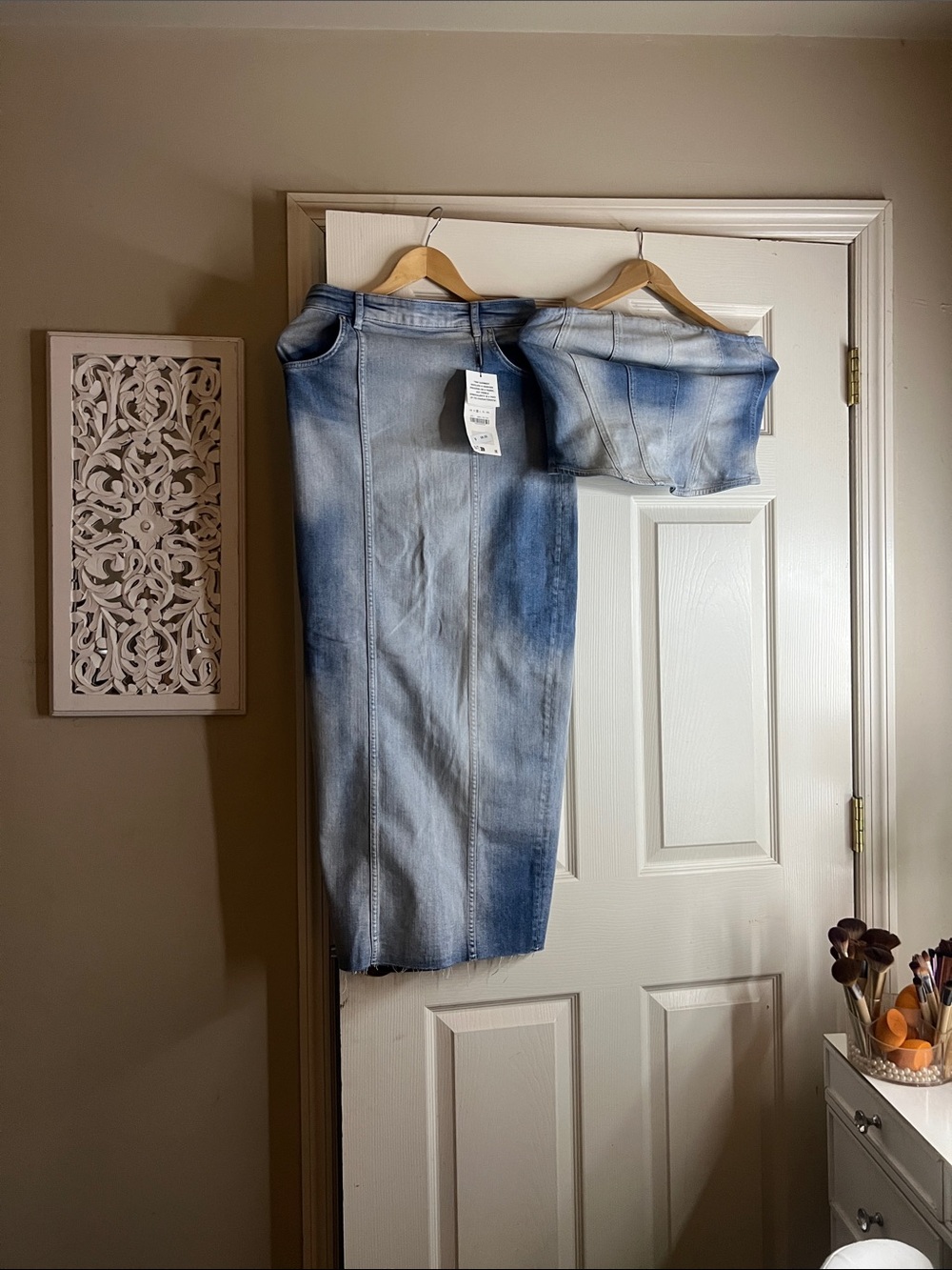 Zara Light Wash Denim Skirt Set in Blue